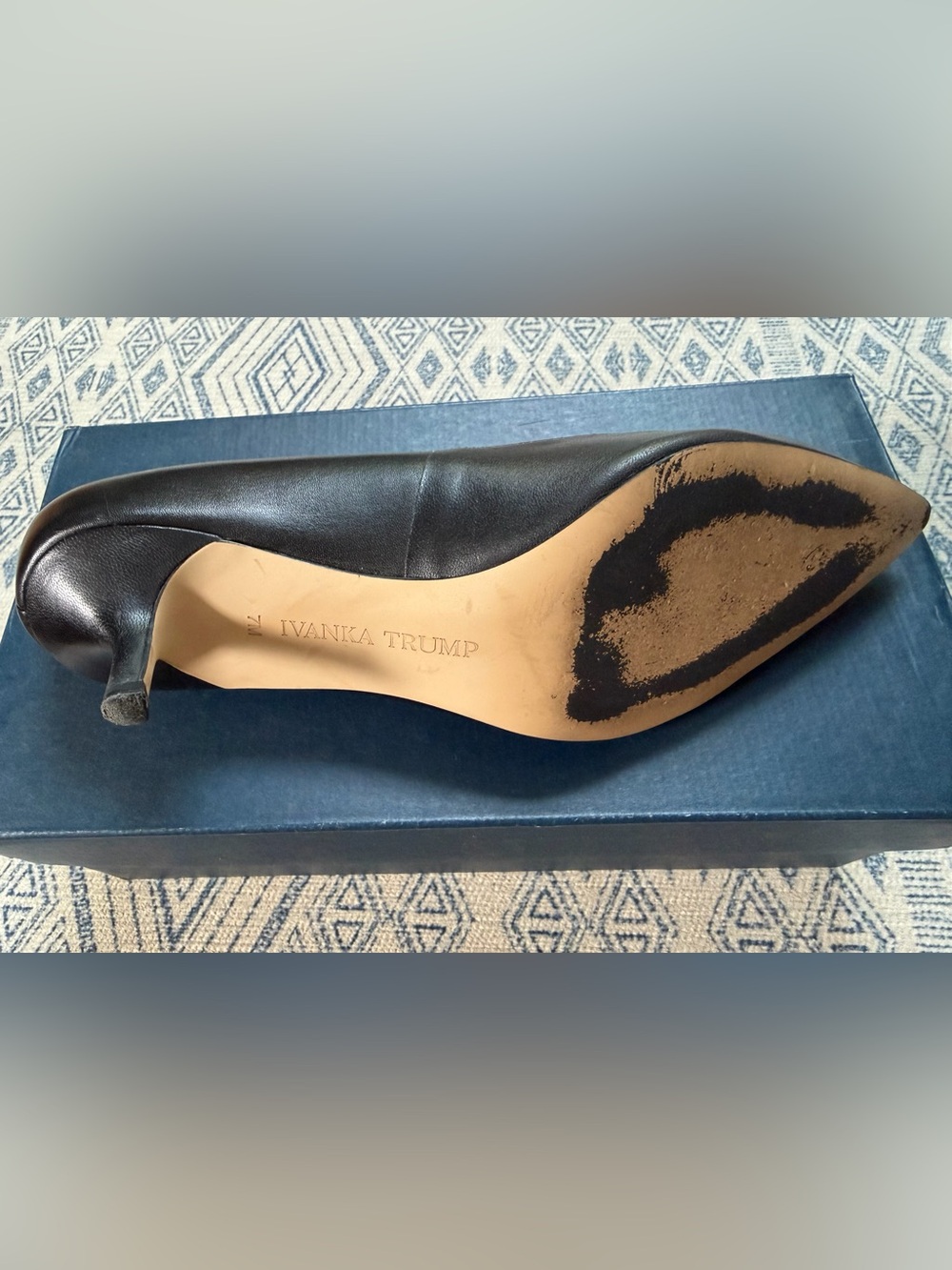 Ivanka Trump Black Pointed Kitten Heels - Picture 4 of 6